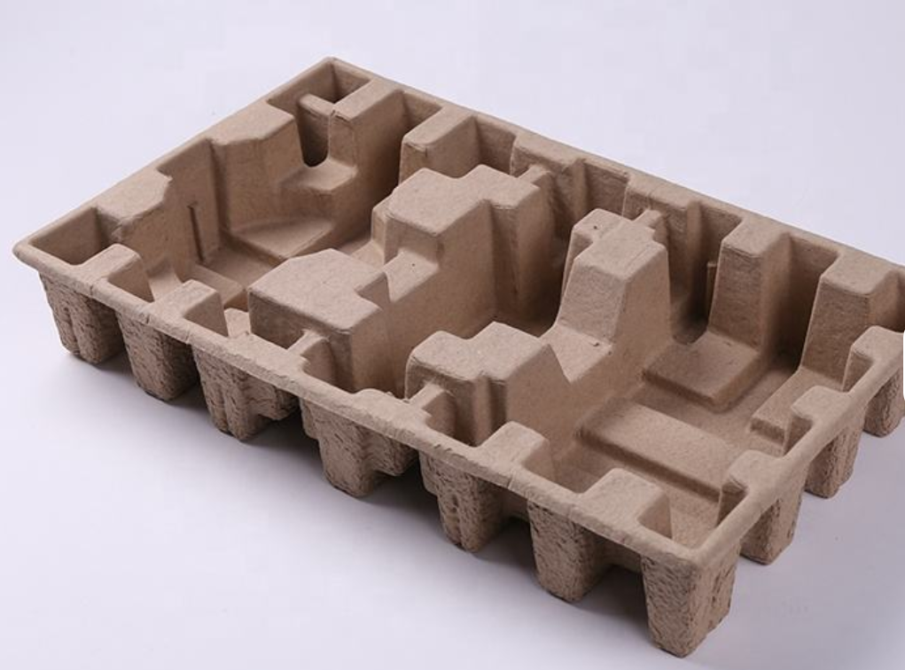 Molded pulp trays vs thermoformed plastic trays