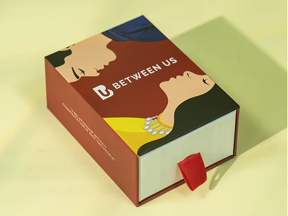 Playing Card Slide-Out Box / "Between Us" Card Game Packaging