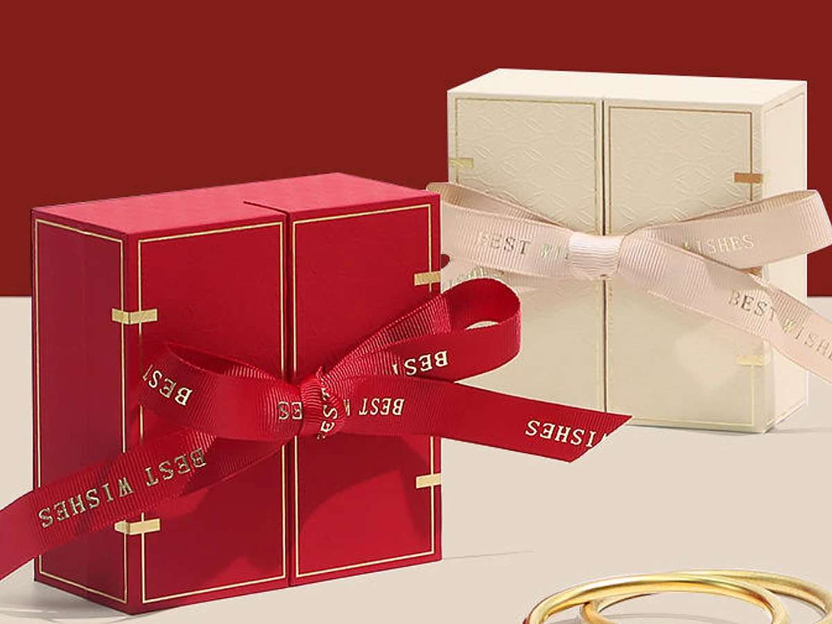 Red Dual-Door Necklace Box with Custom Logo Ribbon